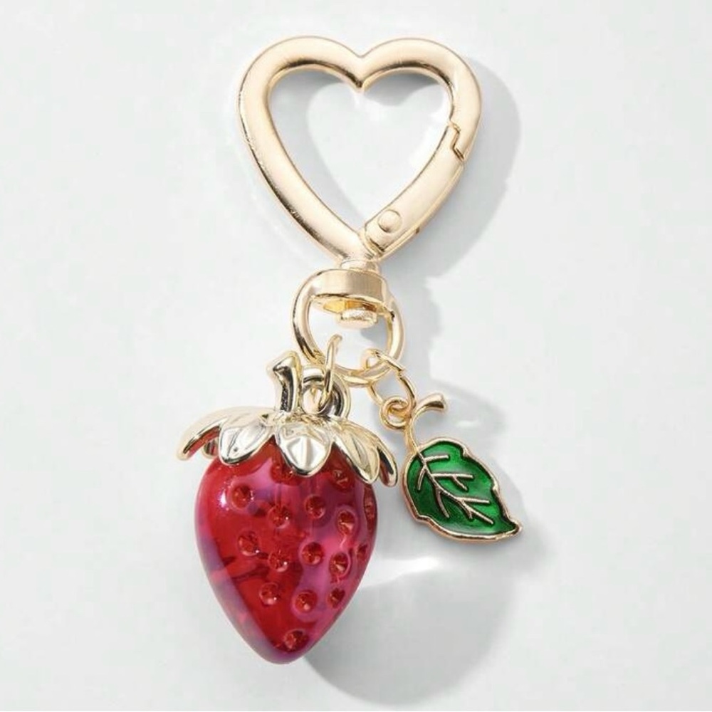 Strawberry Bag Tag/ Keychain 🍓 - Picture 2 of 3
